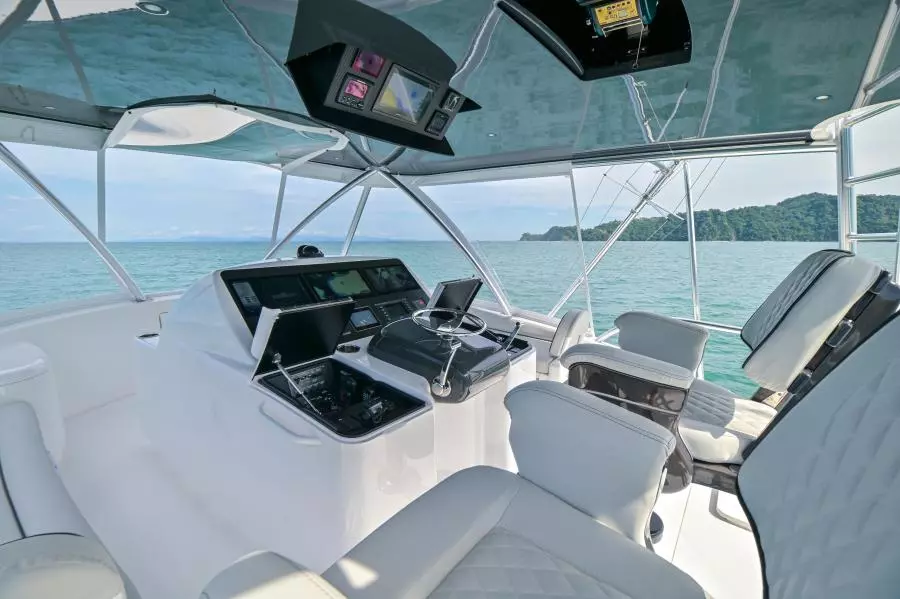 2022 Viking 58 Convertible