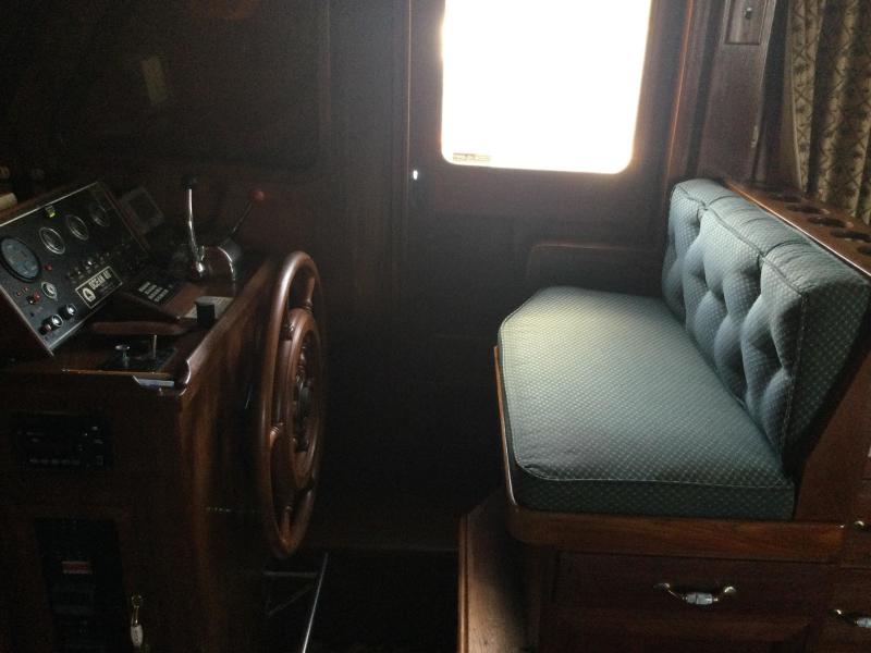 1982 Marine Trader 40 DC