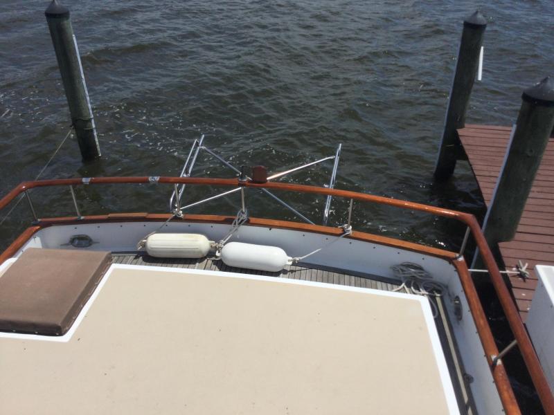 1982 Marine Trader 40 DC