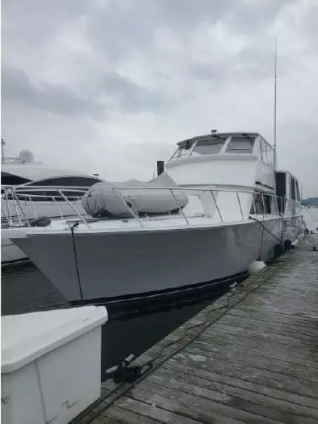 1998 Viking 60 Sport Motor Yacht