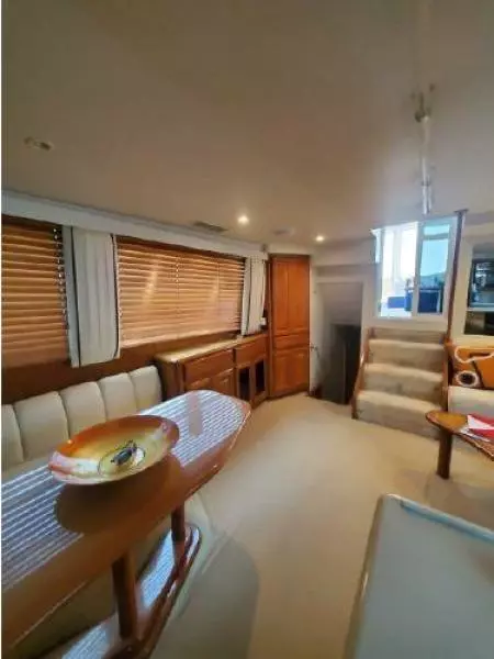 1998 Viking 60 Sport Motor Yacht