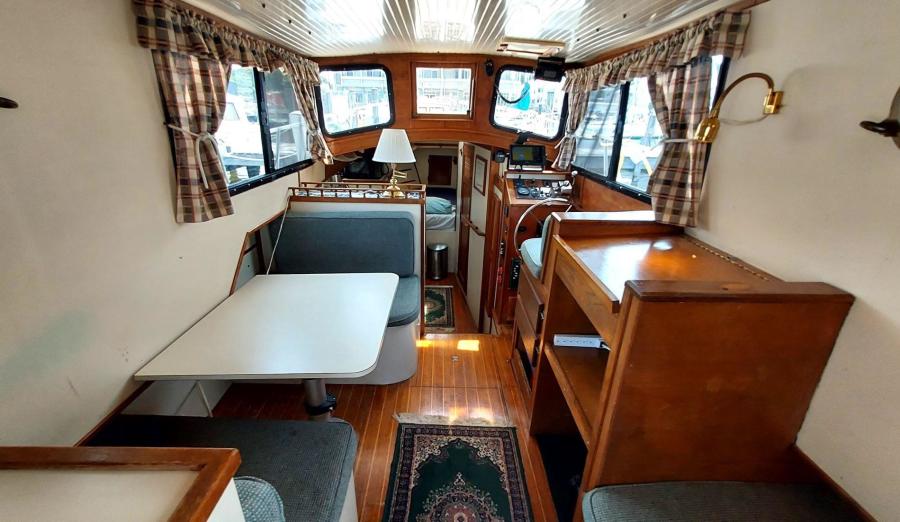 1016 Wandering Star Main Cabin