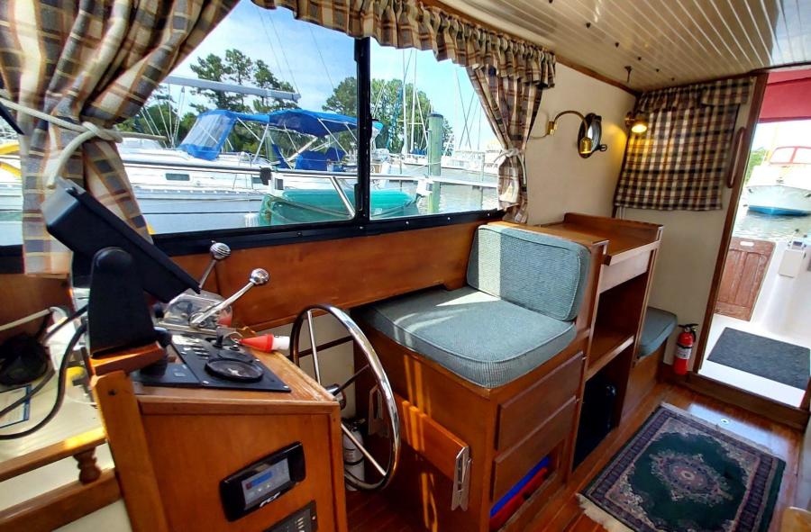 1020 Wandering Star Helm Aft