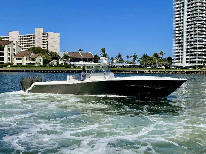 CARYALI 42ft Invincible Yacht For Sale