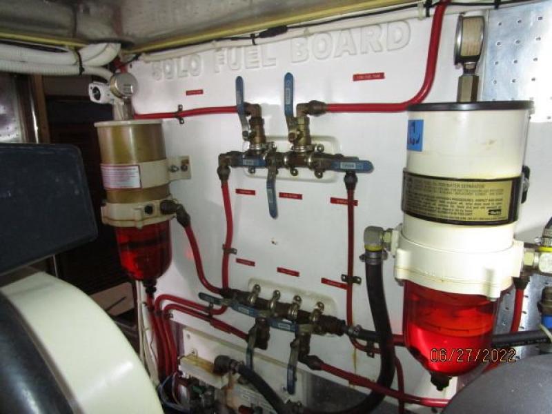 43' Selene fuel manifold