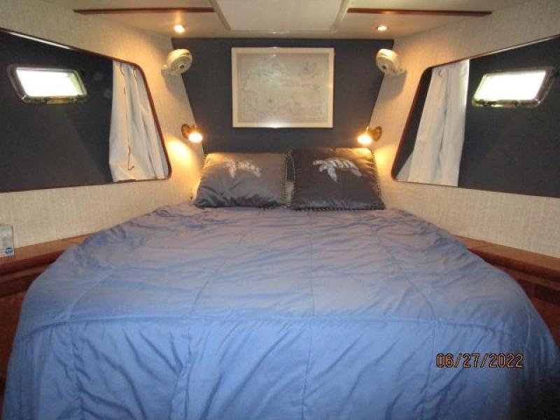 43' Selene master stateroom