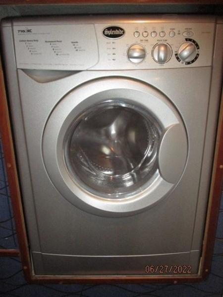 43' Selene washer-dryer