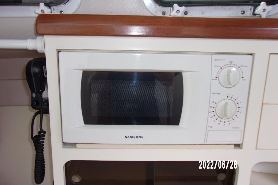 2002 Albin 28 TE