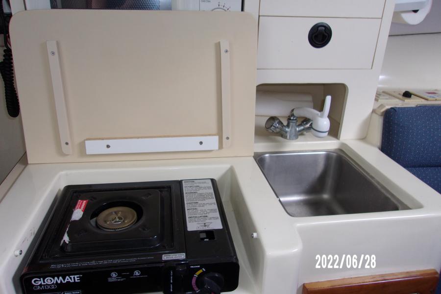 2002 Albin 28 TE