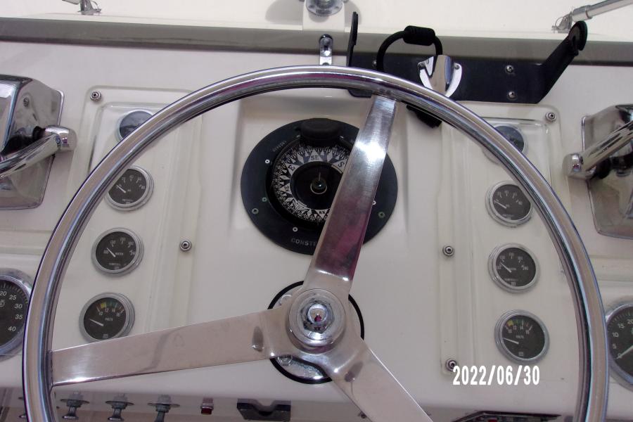 1975 Hatteras 43 Double Cabin