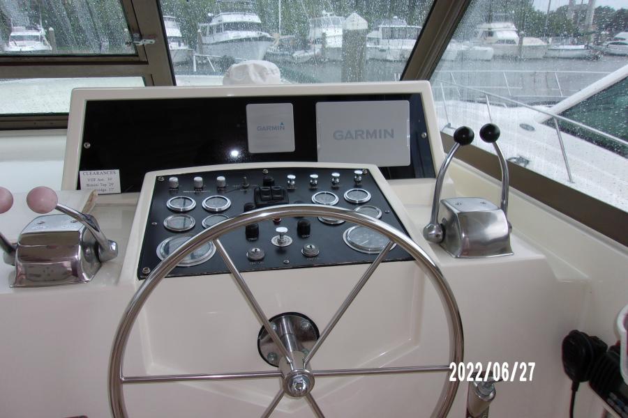 1975 Hatteras 43 Double Cabin