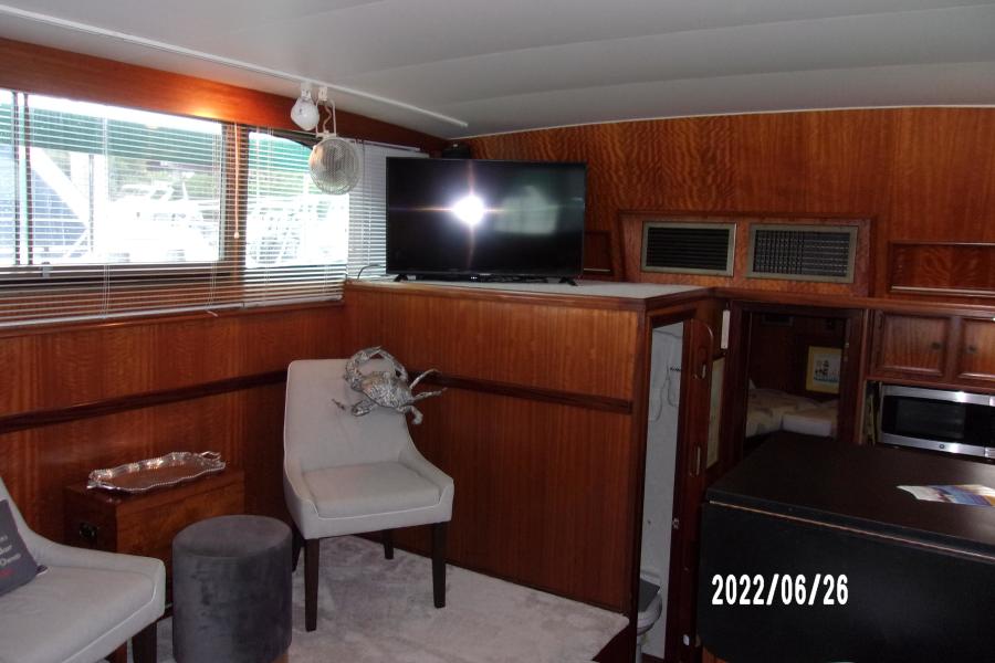 1975 Hatteras 43 Double Cabin