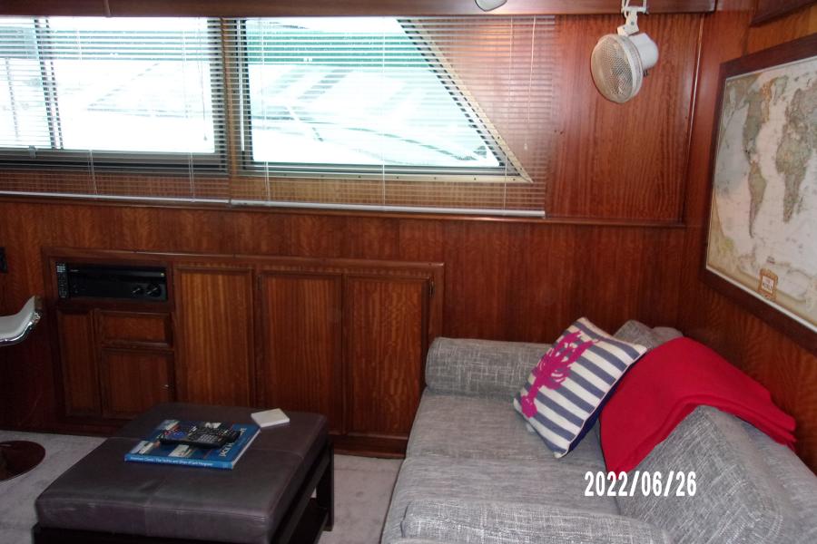1975 Hatteras 43 Double Cabin