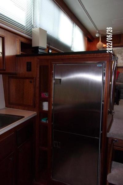 1975 Hatteras 43 Double Cabin
