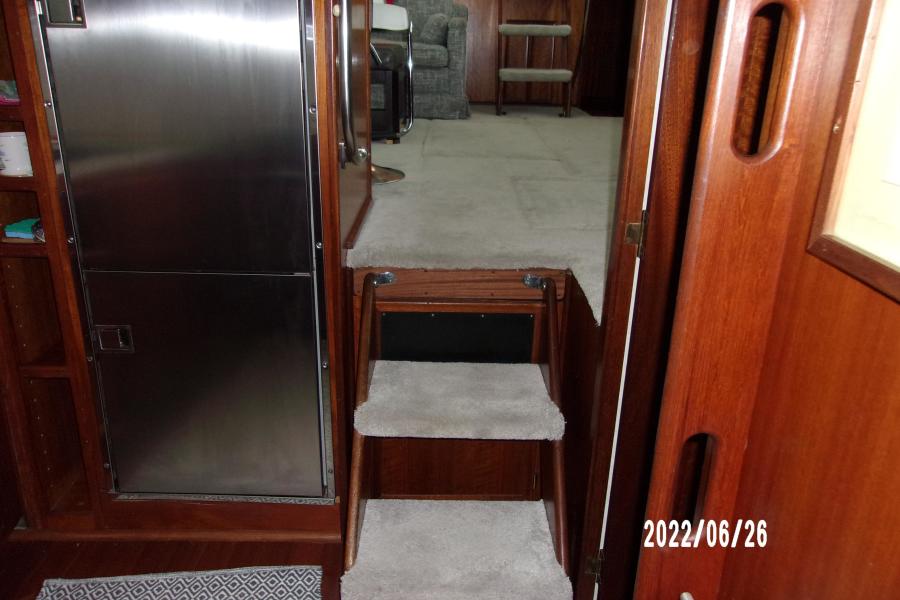 1975 Hatteras 43 Double Cabin