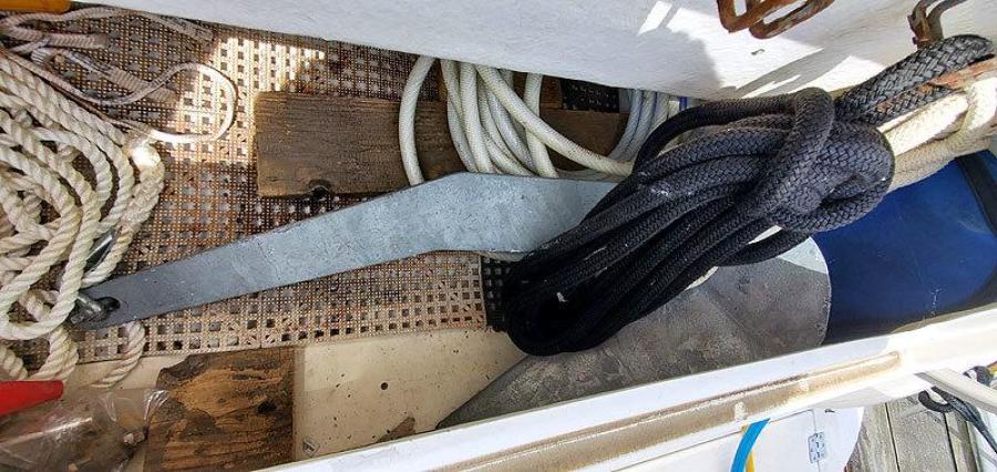 Auxilary Anchor