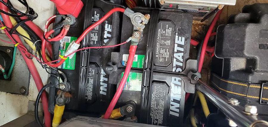 House and Start Batteries