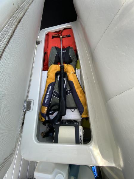 2006 Carver Mariner