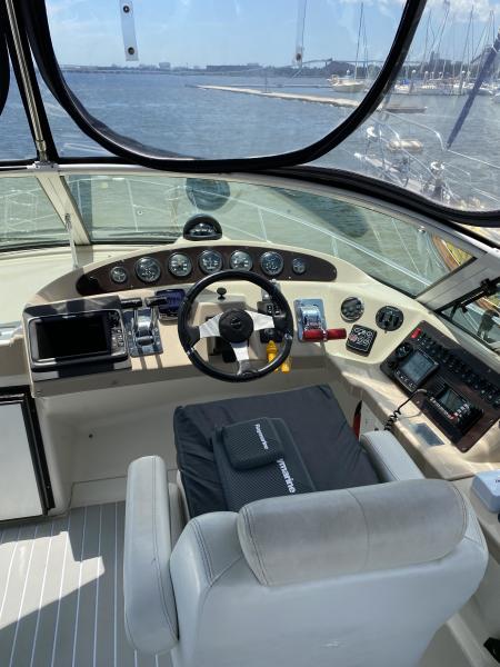 2006 Carver Mariner