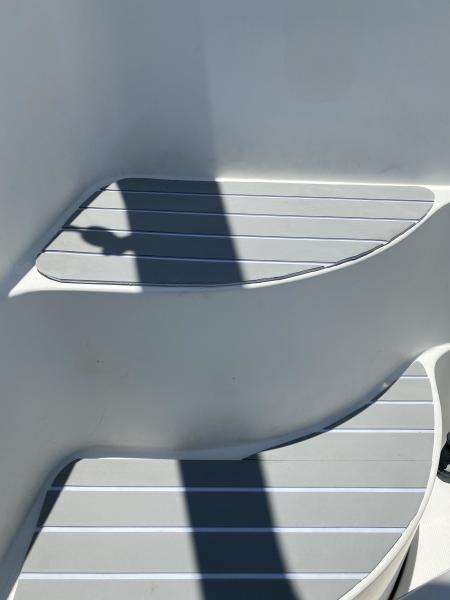 2006 Carver Mariner