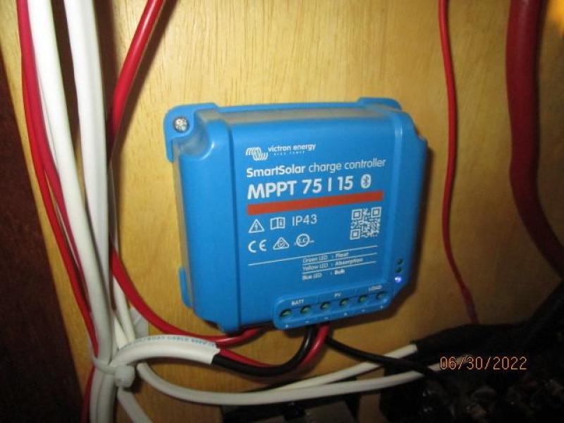 34' Gemini solar panel controller