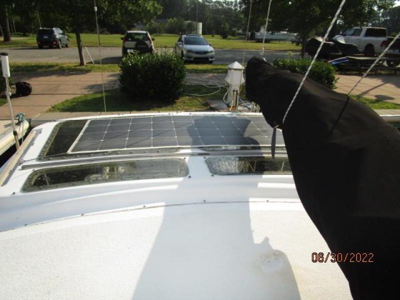 34' Gemini solar panel