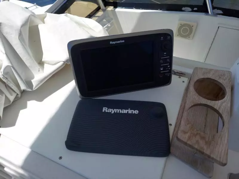 1988 Viking 41 Convertible