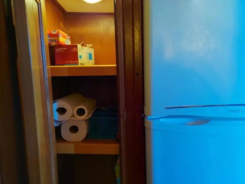 1988 Viking 41 Convertible