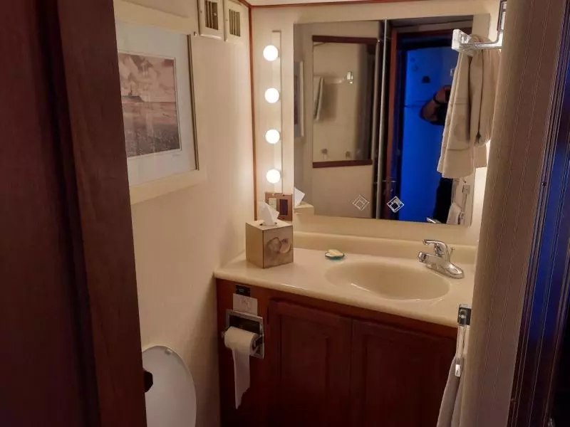 1988 Viking 41 Convertible