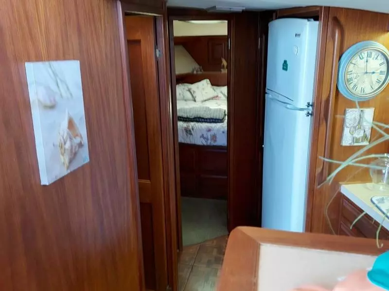 1988 Viking 41 Convertible