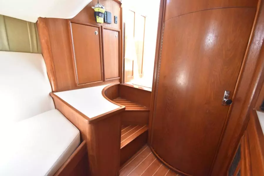 Bimini Twist 27ft Calyber Yacht For Sale