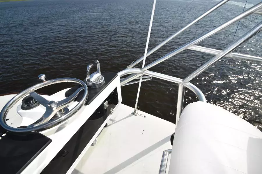 Bimini Twist 27ft Calyber Yacht For Sale