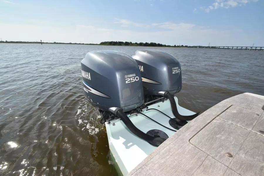 Bimini Twist 27ft Calyber Yacht For Sale