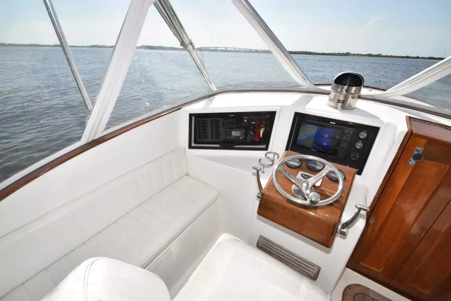 Bimini Twist 27ft Calyber Yacht For Sale