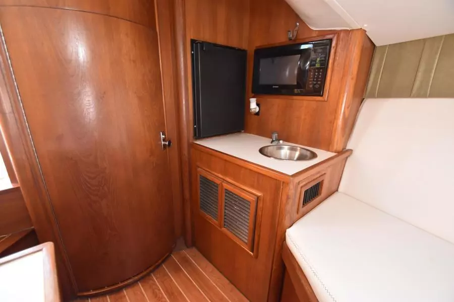 Bimini Twist 27ft Calyber Yacht For Sale