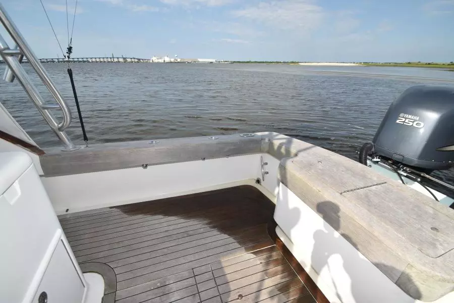 Bimini Twist 27ft Calyber Yacht For Sale