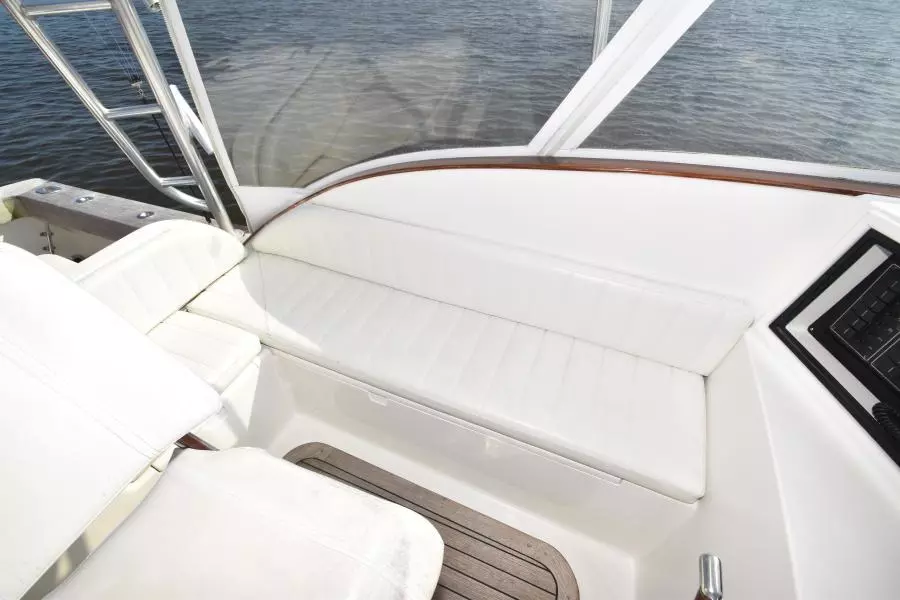 Bimini Twist 27ft Calyber Yacht For Sale