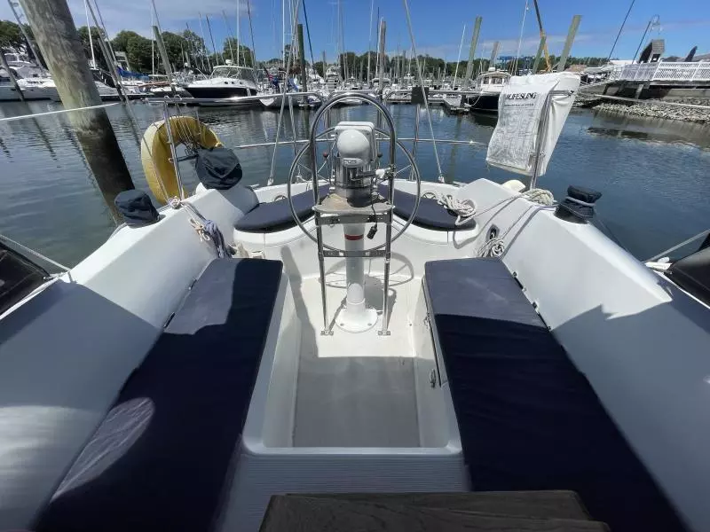 1988 Ericson 28 Sloop