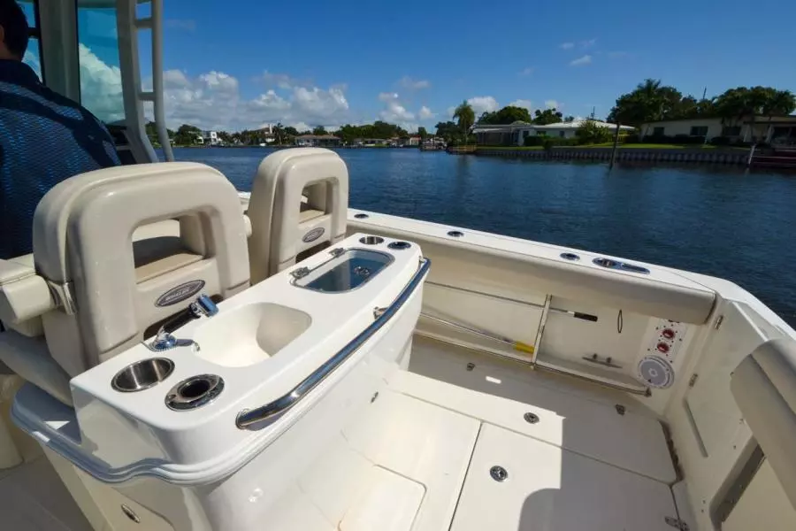 2020 Boston Whaler 280 Outrage