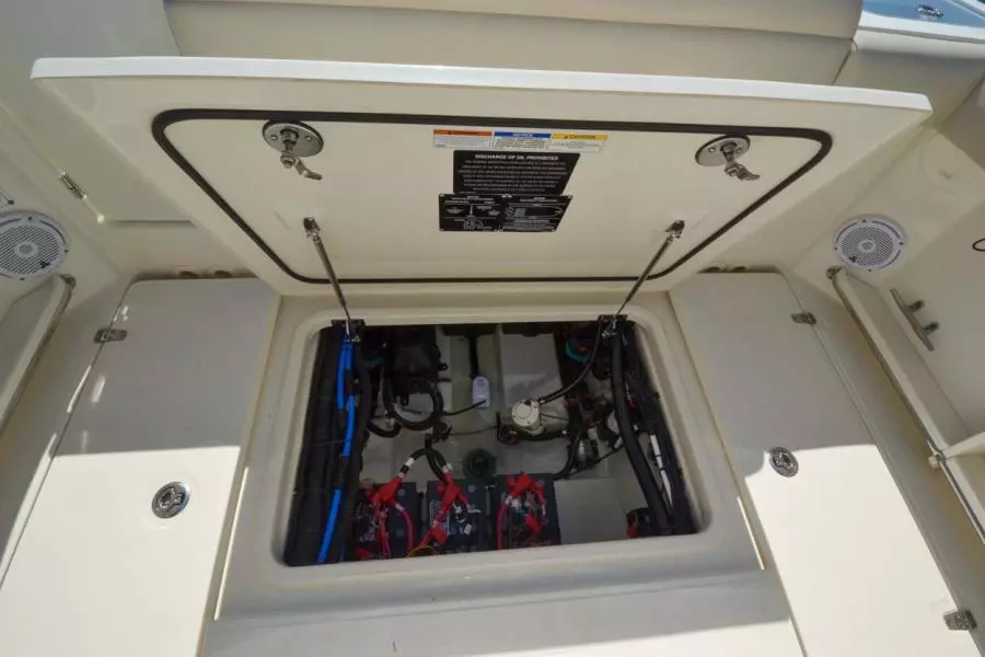 2020 Boston Whaler 280 Outrage