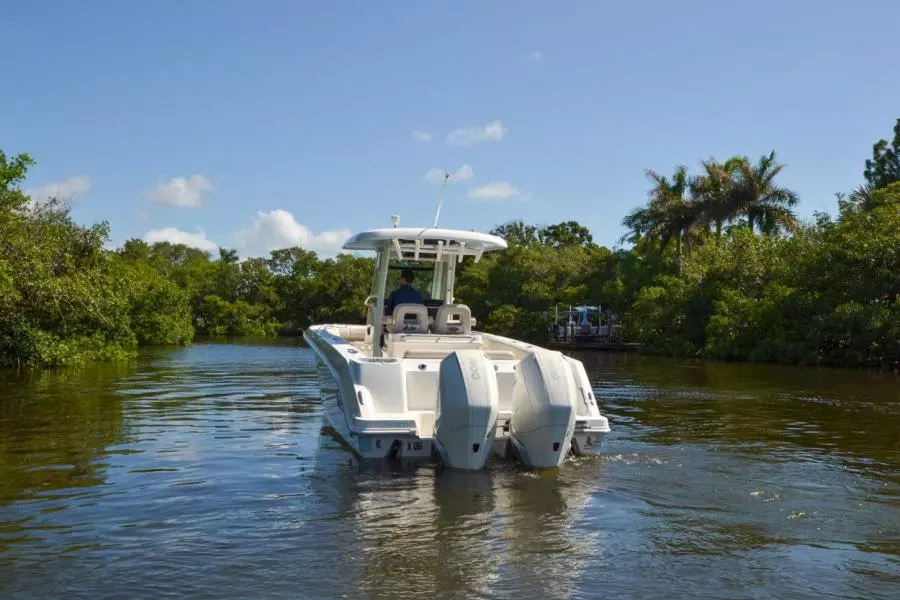 2020 Boston Whaler 280 Outrage