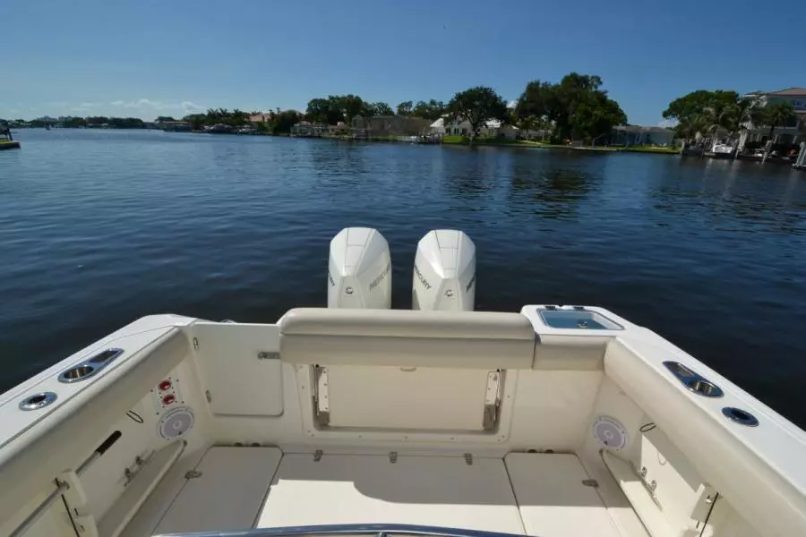 2020 Boston Whaler 280 Outrage