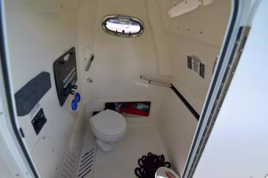 2020 Boston Whaler 280 Outrage