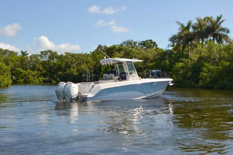 2020 Boston Whaler 280 Outrage