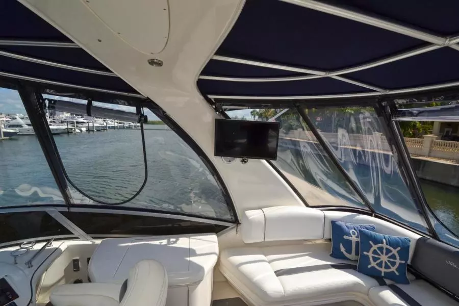 2005 Sea Ray 420 Sedan Bridge