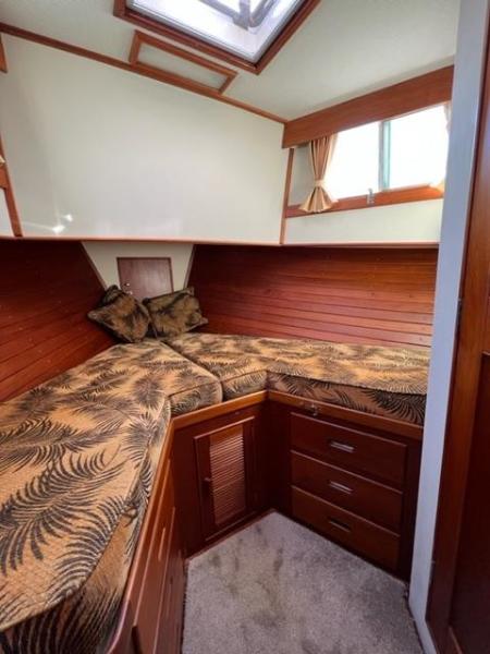 1991 Grand Banks Classic