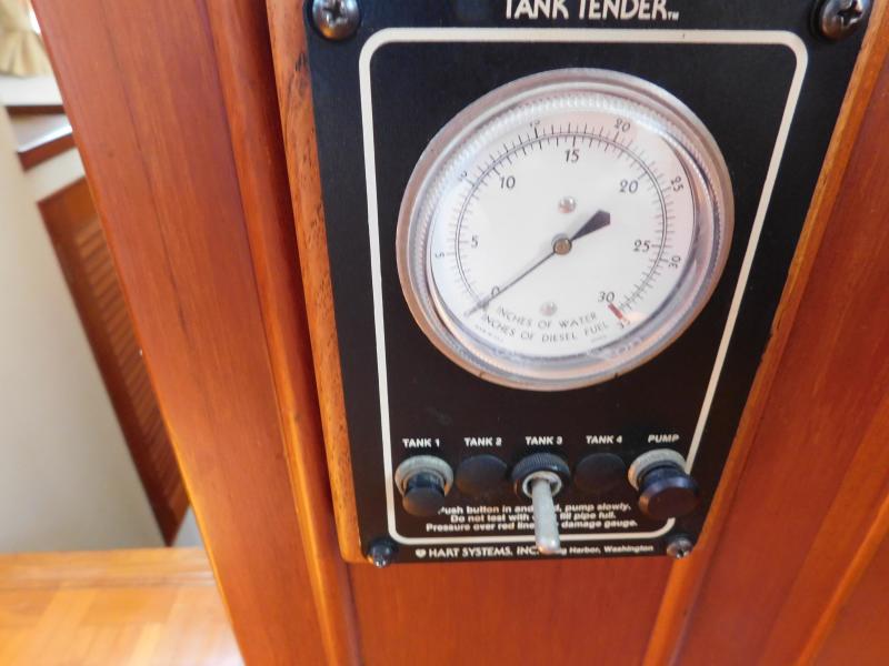 1991 Grand Banks Classic
