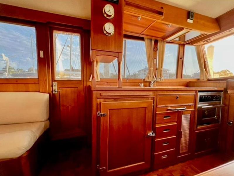 1991 Grand Banks Classic
