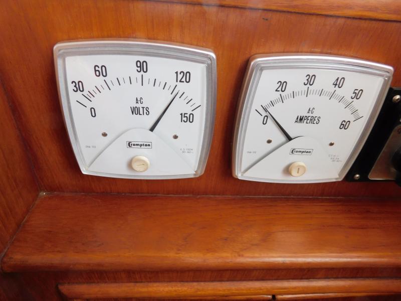 1991 Grand Banks Classic