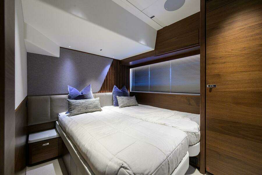 Princess S72 72ft Princess Yacht For Sale